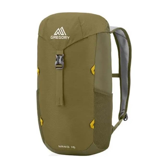 Рюкзак Gregory Essential Hiking Nano 16 Green (1053-111497/1333) Рюкзак Gregory Essential Hiking Nano 16 Green (1053-111497/1333)