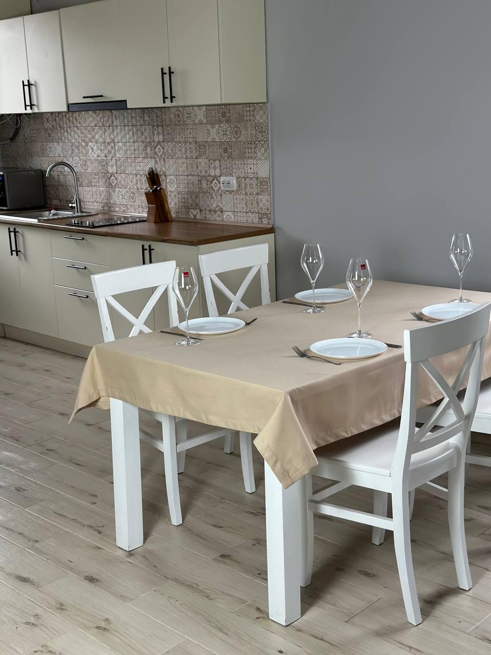 Скатертина водовідштовхувальна тефлонова прямокутна 260x170 см (30053-p4)