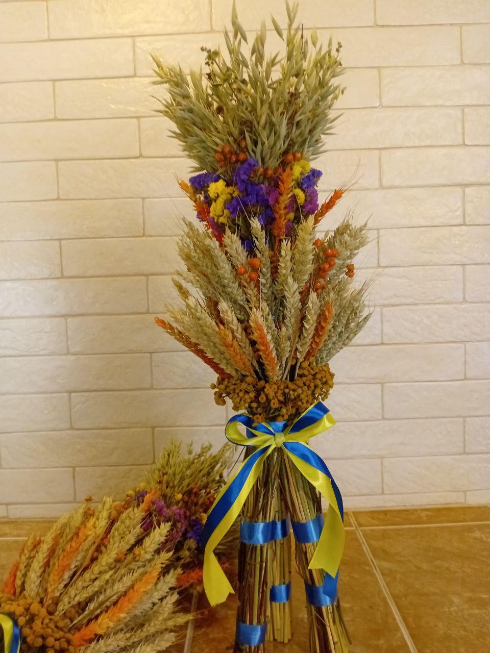 Дидух рождественский из колосья пшеницы/льна и овса на трех ножках 55-60 см с украинской лентой (2794329777)