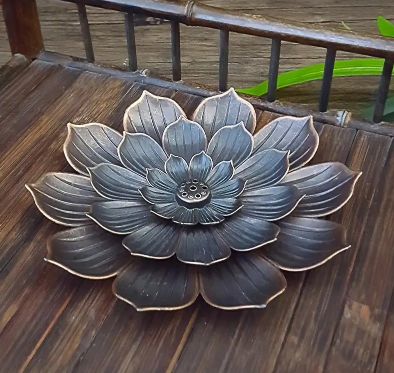 Аромалампа для благовоний Лотос металлическая 8,1х8,1 см (EG4080)