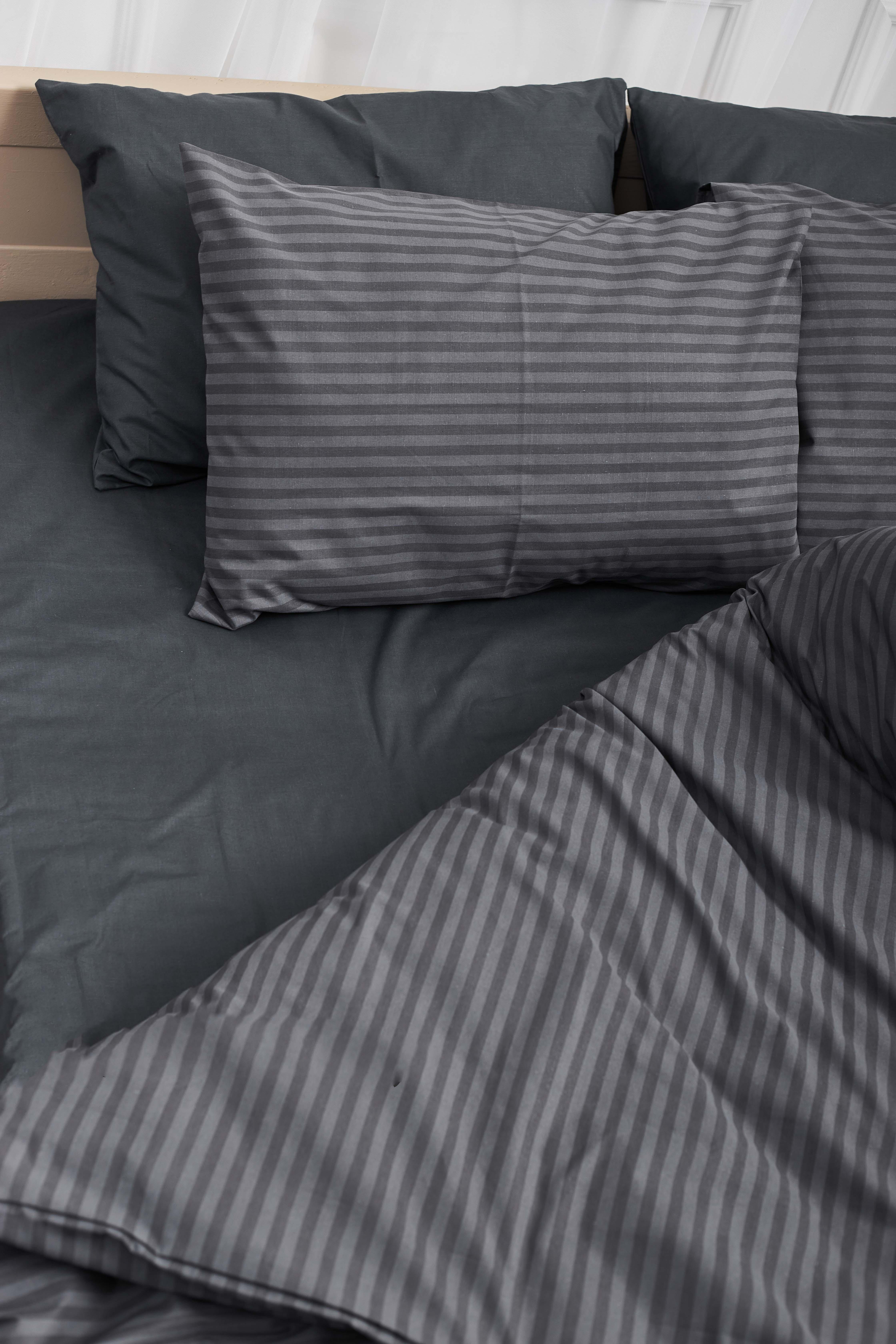 Комплект постільної білизни Moon&Star Gray Stripe&Black Gold Люкс бязь євро 200х220 см 50х70 см/2 шт. (MS-820001056) - фото 6 Комплект постільної білизни Moon&Star Gray Stripe&Black Gold Люкс бязь євро 200х220 см 50х70 см/2 шт. (MS-820001056) - фото 6