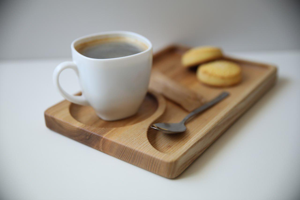 Тарелка кофейная квадрат на 2 секции Дуб (WDB-42.2)