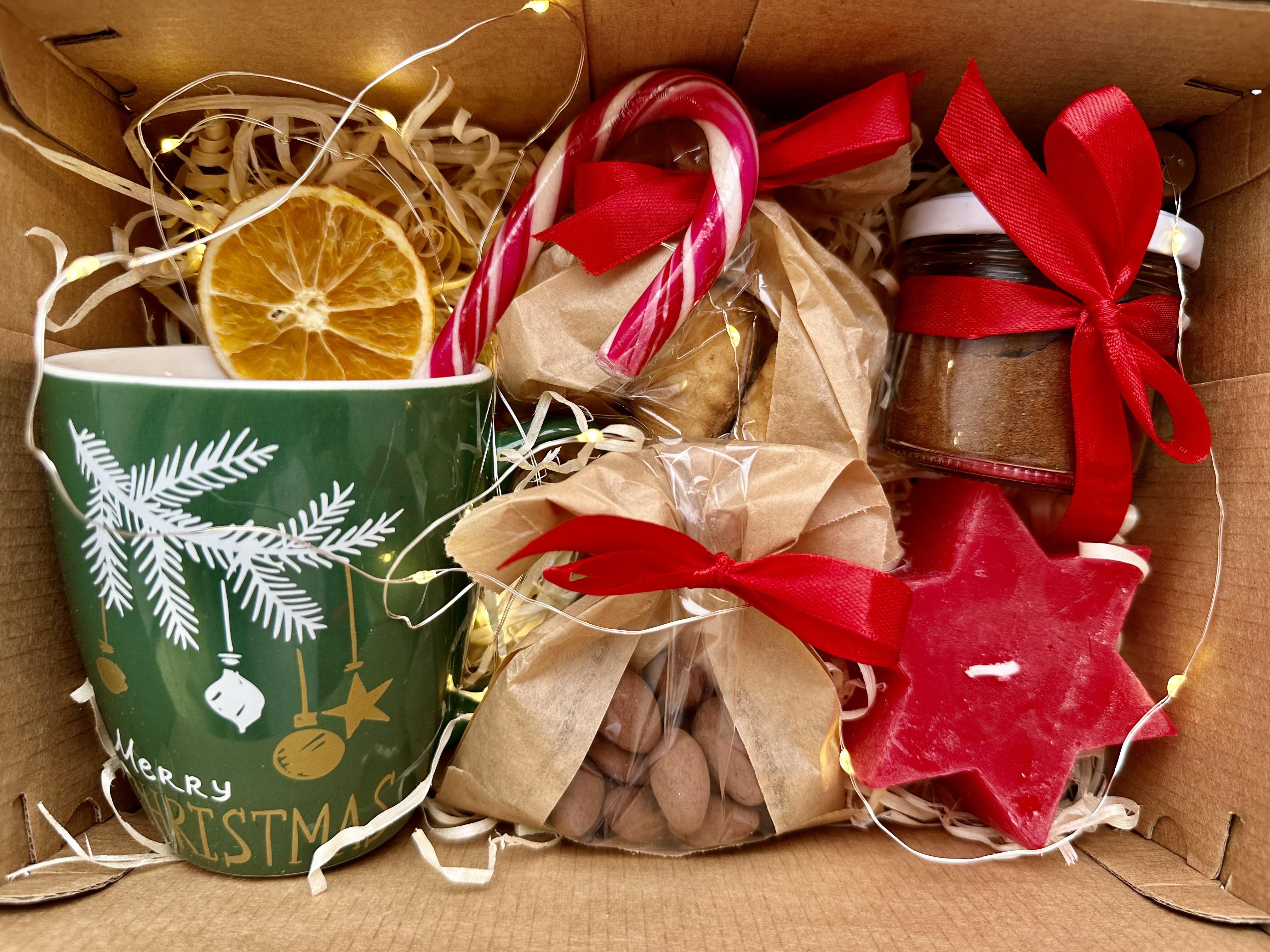 Набір новорічний з ароматною кавою (13532514)