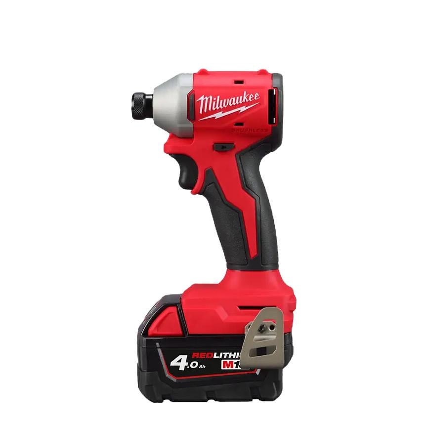 Гайковерт ударный аккумуляторный Milwaukee M18 BLIDRC-402C в кейсе (4933492840)