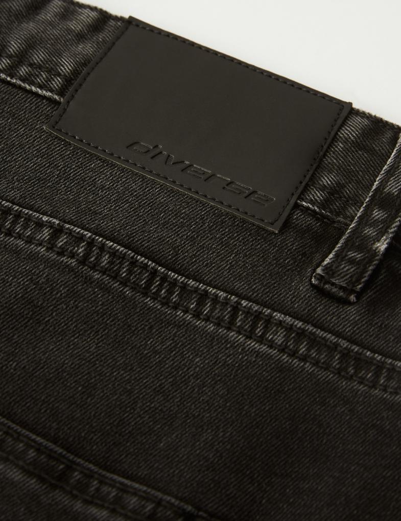 Джинси чоловічі Diverse SHELDON 241 р. 32/34 Чорний (5902598956569) - фото 6 Джинси чоловічі Diverse SHELDON 241 р. 32/34 Чорний (5902598956569) - фото 6
