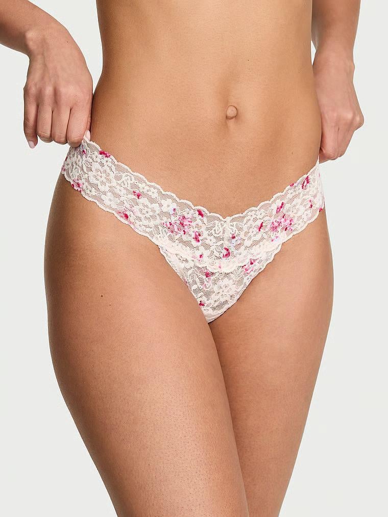 Трусики Victoria's Secret Lace Thong Panty Coconut White S Белый (27272363) Трусики Victoria's Secret Lace Thong Panty Coconut White S Белый (27272363)