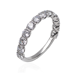 Кольцо серебряное Дорожка с инкрустацией из фианитов р. 18 Кольцо серебряное Дорожка с инкрустацией из фианитов р. 18