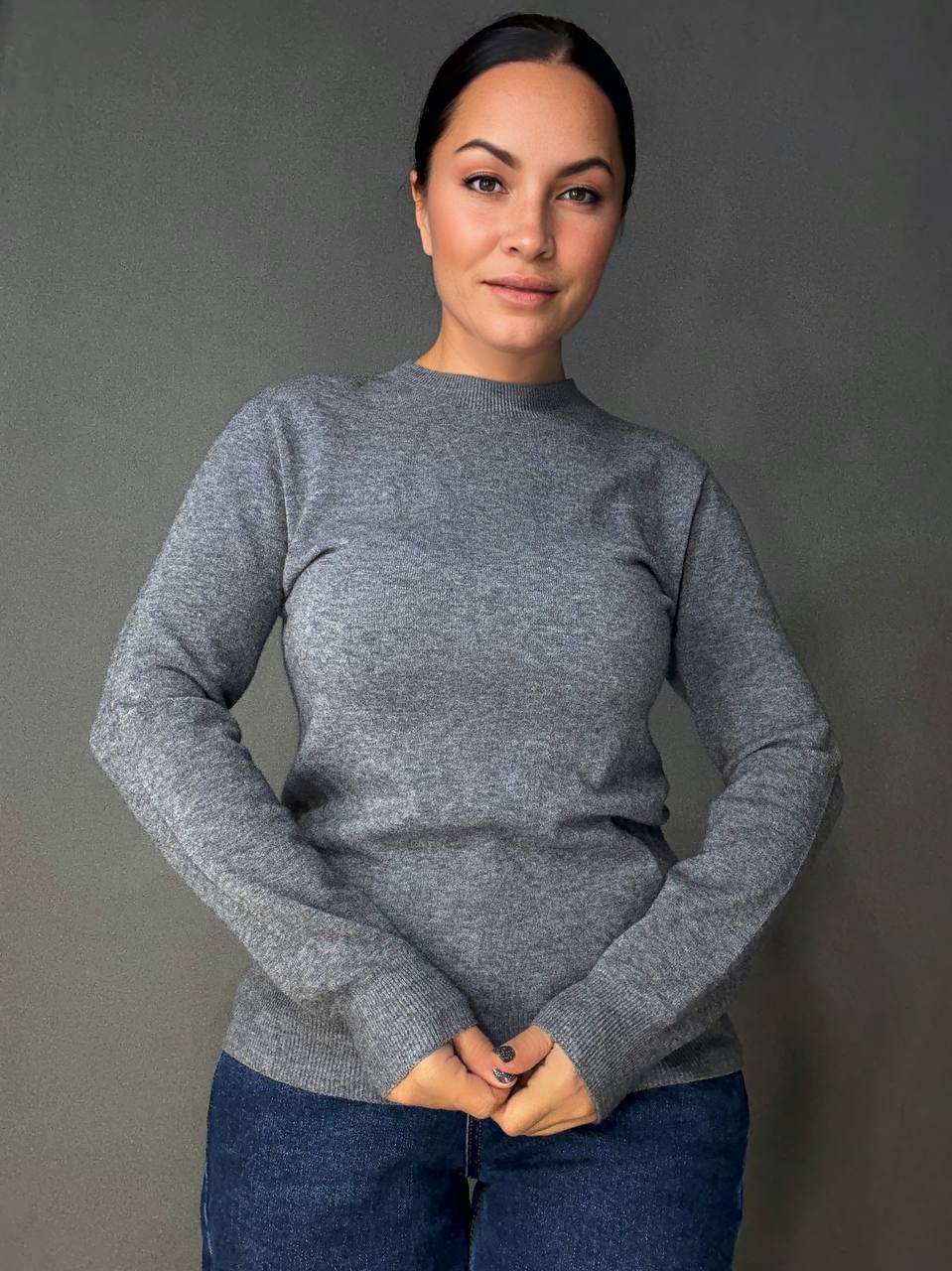 Свитер женский A-N 2403 водолазка гольф базовый с круглым горлом OS Серый (5716) - фото 5 Свитер женский A-N 2403 водолазка гольф базовый с круглым горлом OS Серый (5716) - фото 5