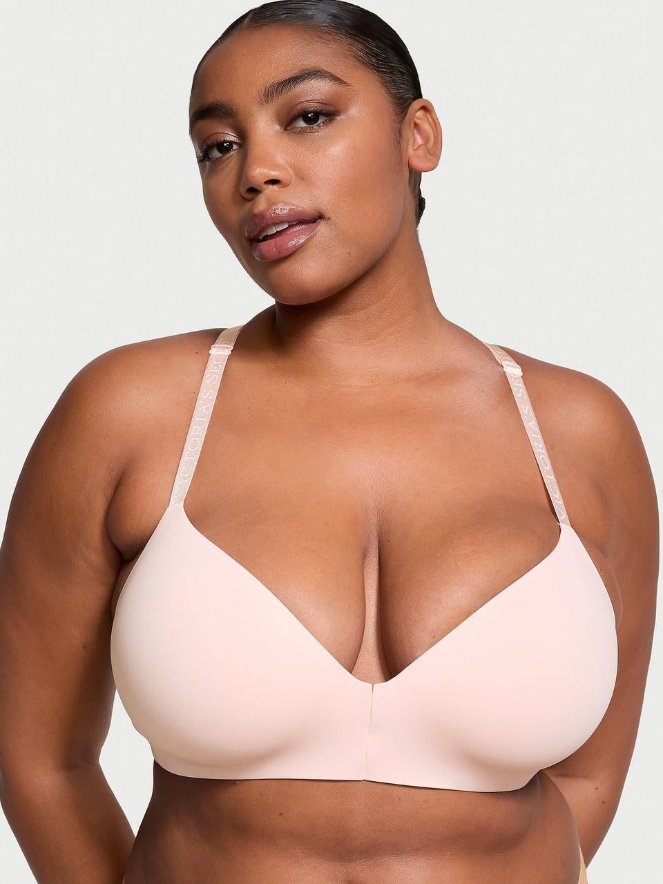Бюстгальтер Victoria's Secret Lightly Lined Wireless 70B Розовый (2348957823)