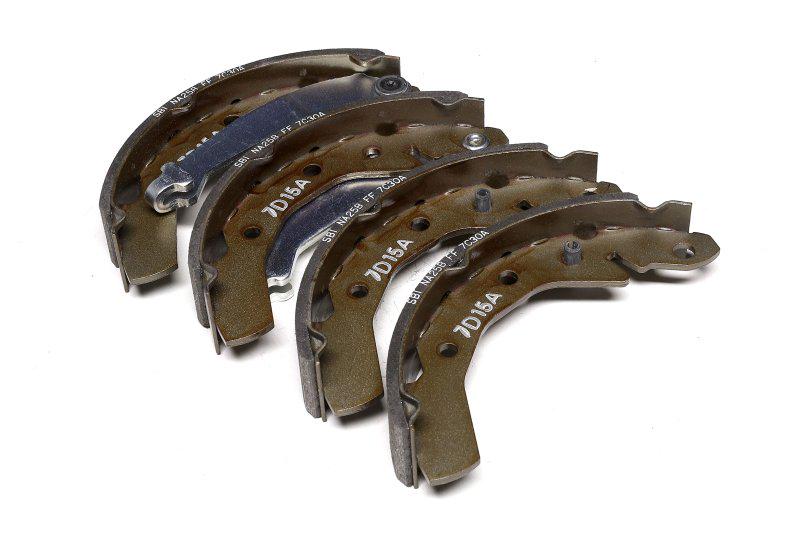 Колодки тормозные барабанные GM Korea 96268686