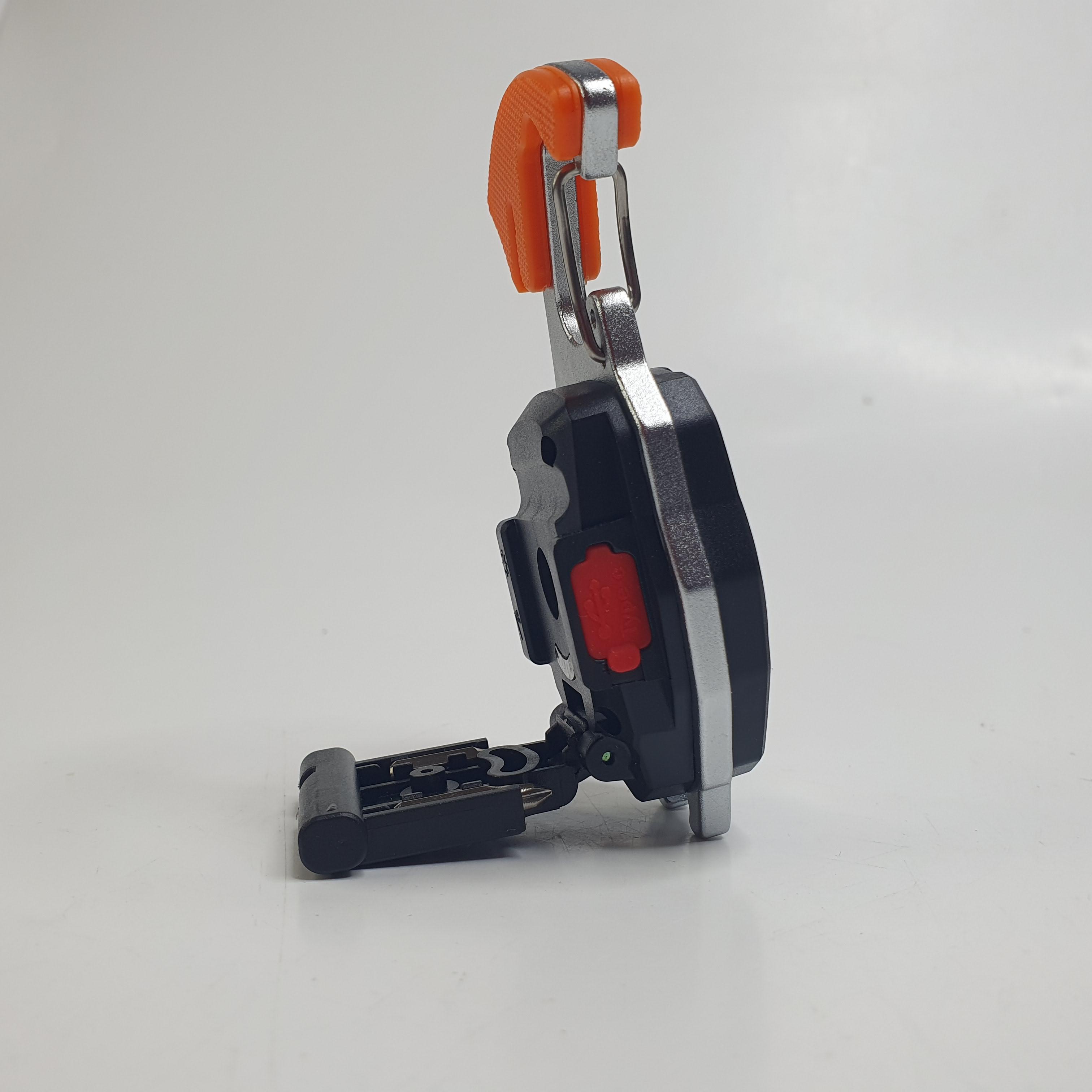 Фонарь на карабине 7в1 с магнитом/зажигалкой/открывалкой и отверткой аккумуляторный LED (HPD-4715) - фото 7 Фонарь на карабине 7в1 с магнитом/зажигалкой/открывалкой и отверткой аккумуляторный LED (HPD-4715) - фото 7