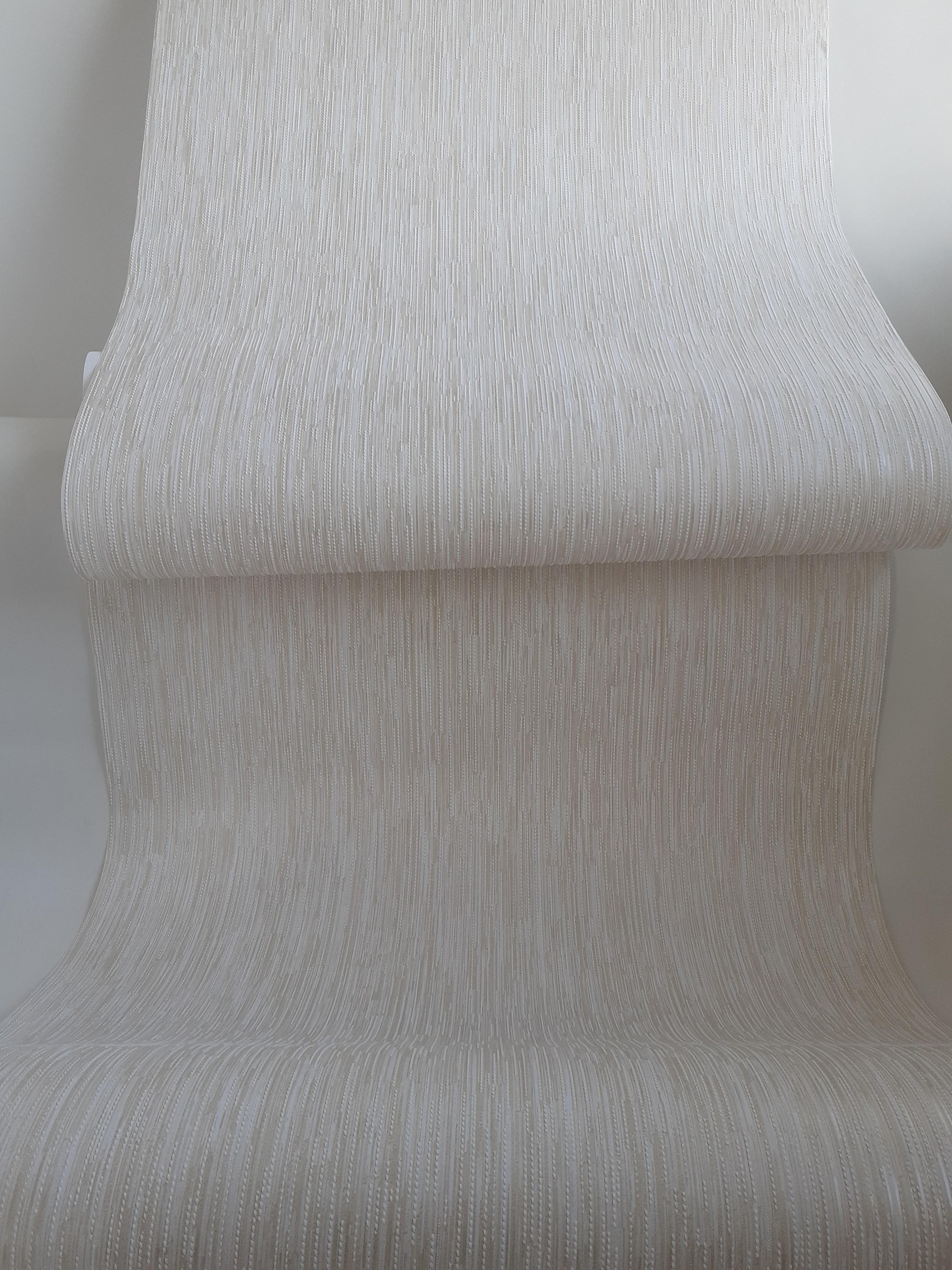 Обои бумажные акриловые Континент V.I.P. Немезида Песочный (45202) - фото 2 Обои бумажные акриловые Континент V.I.P. Немезида Песочный (45202) - фото 2