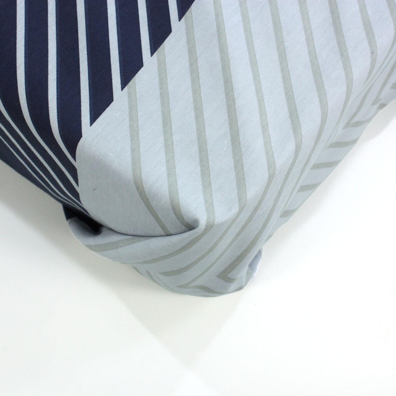 Простынь на резинке С0217 200х220 Синий/Серый/Белый