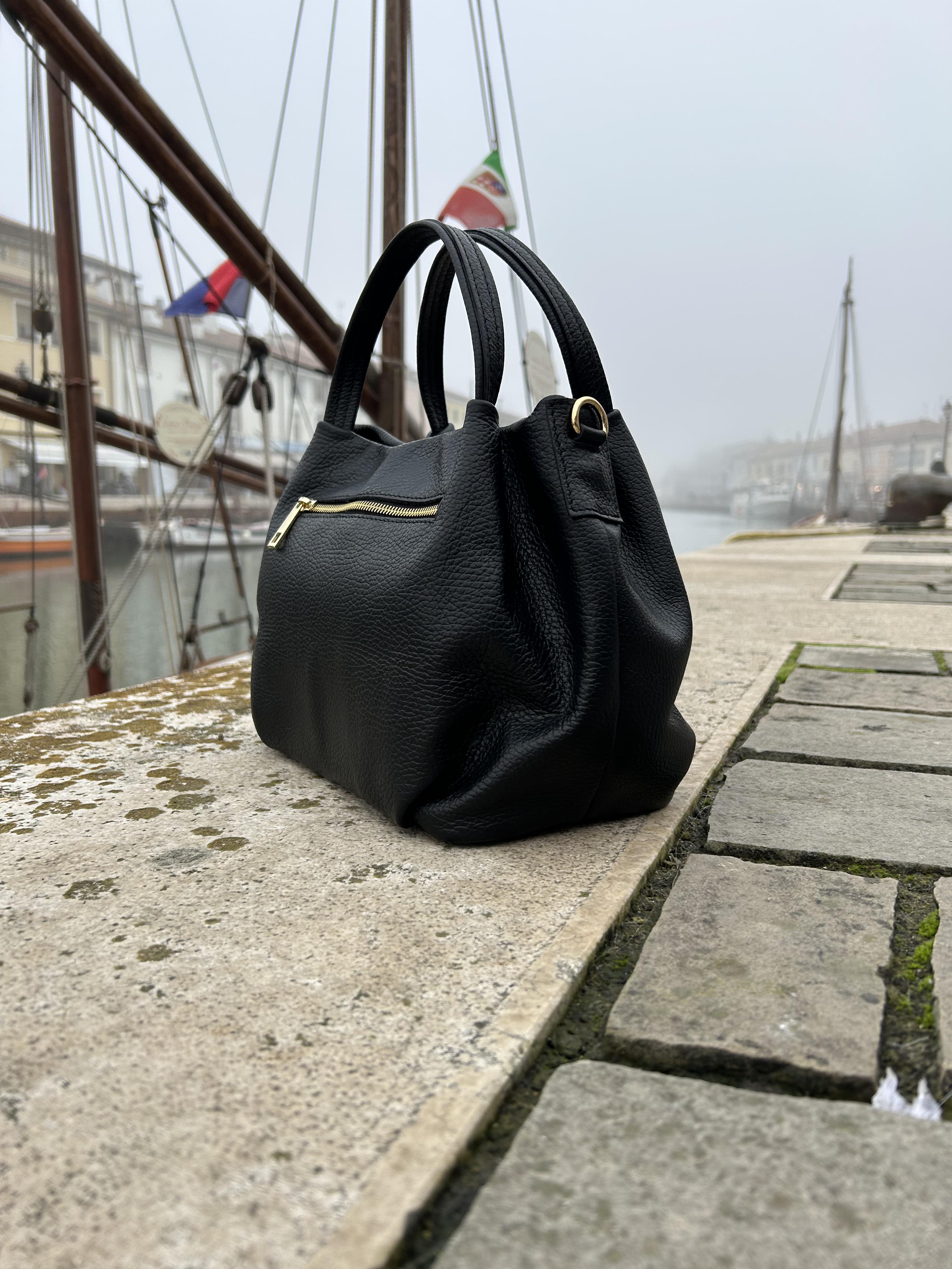 Сумка женская из натуральной кожи Черный (IT-1026-1) - фото 3 Сумка женская из натуральной кожи Черный (IT-1026-1) - фото 3