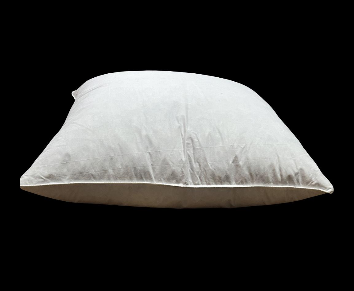 Подушка Catalea Luxury Dream 80% пух 70x70 см Білий (766123) - фото 3 Подушка Catalea Luxury Dream 80% пух 70x70 см Білий (766123) - фото 3