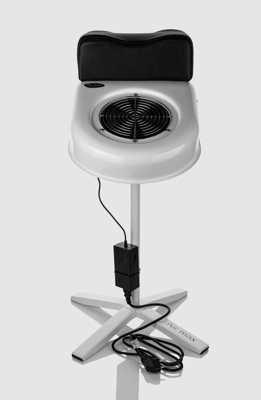 Вытяжка для педикюра Air Max V8 Pro и четвероногая