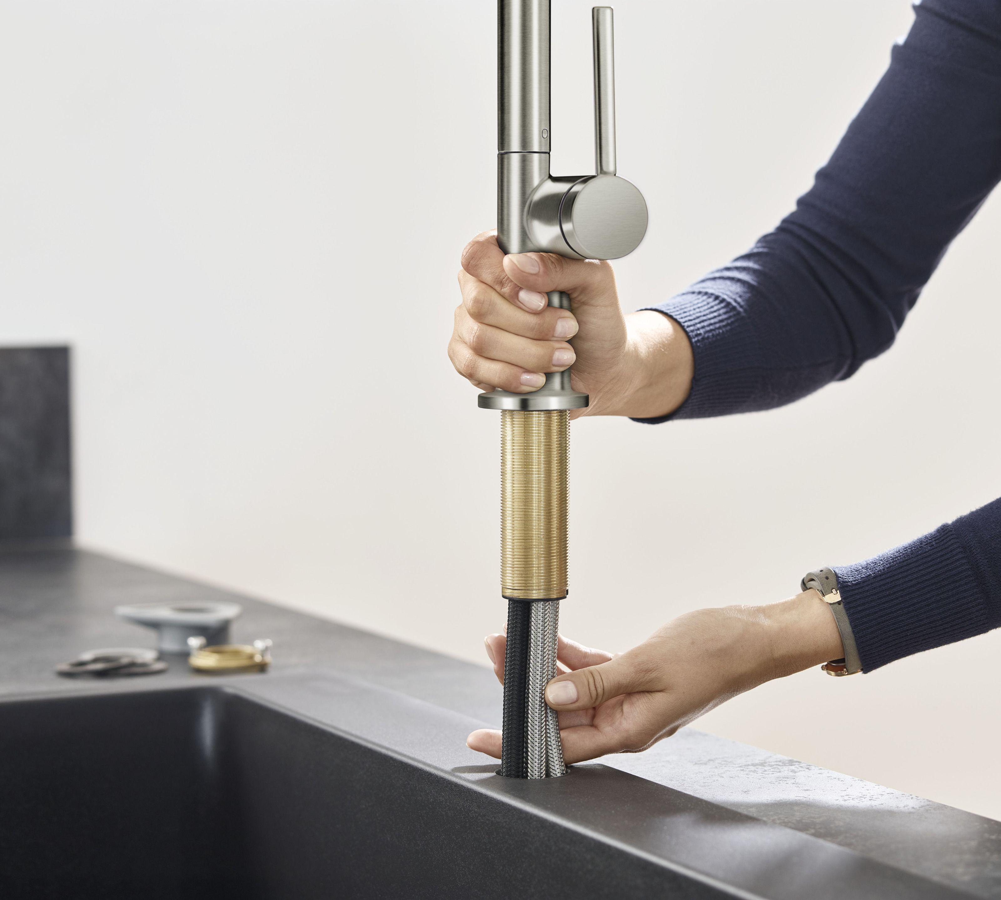 Смеситель для кухни Hansgrohe Talis M54 72801800 с видвижной лейкой Сатин (75578) - фото 3 Смеситель для кухни Hansgrohe Talis M54 72801800 с видвижной лейкой Сатин (75578) - фото 3