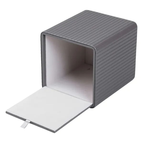 Серветниця з екошкіри 13х13х14,7 см Сірий - фото 5 Серветниця з екошкіри 13х13х14,7 см Сірий - фото 5