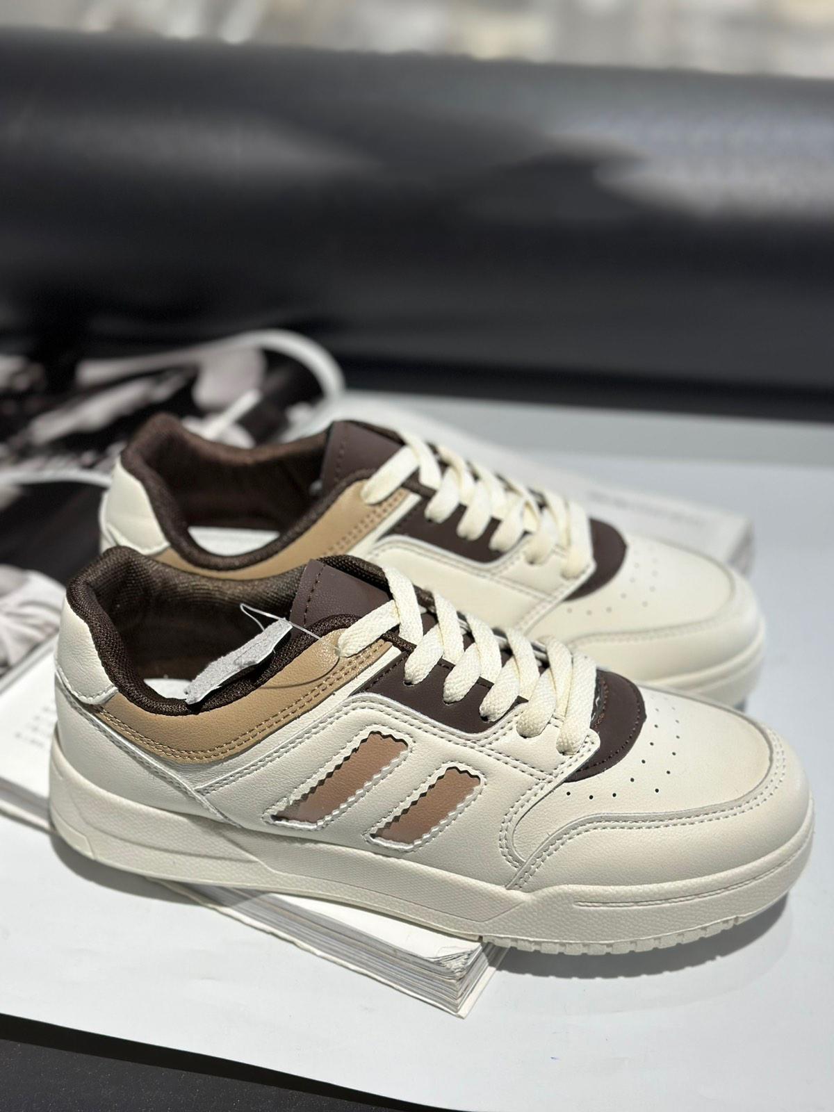 Кроссовки кожаные Stilli ADWN200-10 р. 36 Бело-коричневый - фото 2