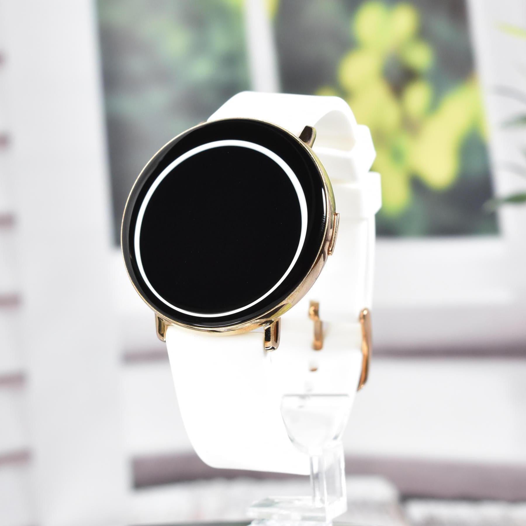 Смарт-часы Smart Watch M30 Super Amoled 42 мм Gold Смарт-часы Smart Watch M30 Super Amoled 42 мм Gold
