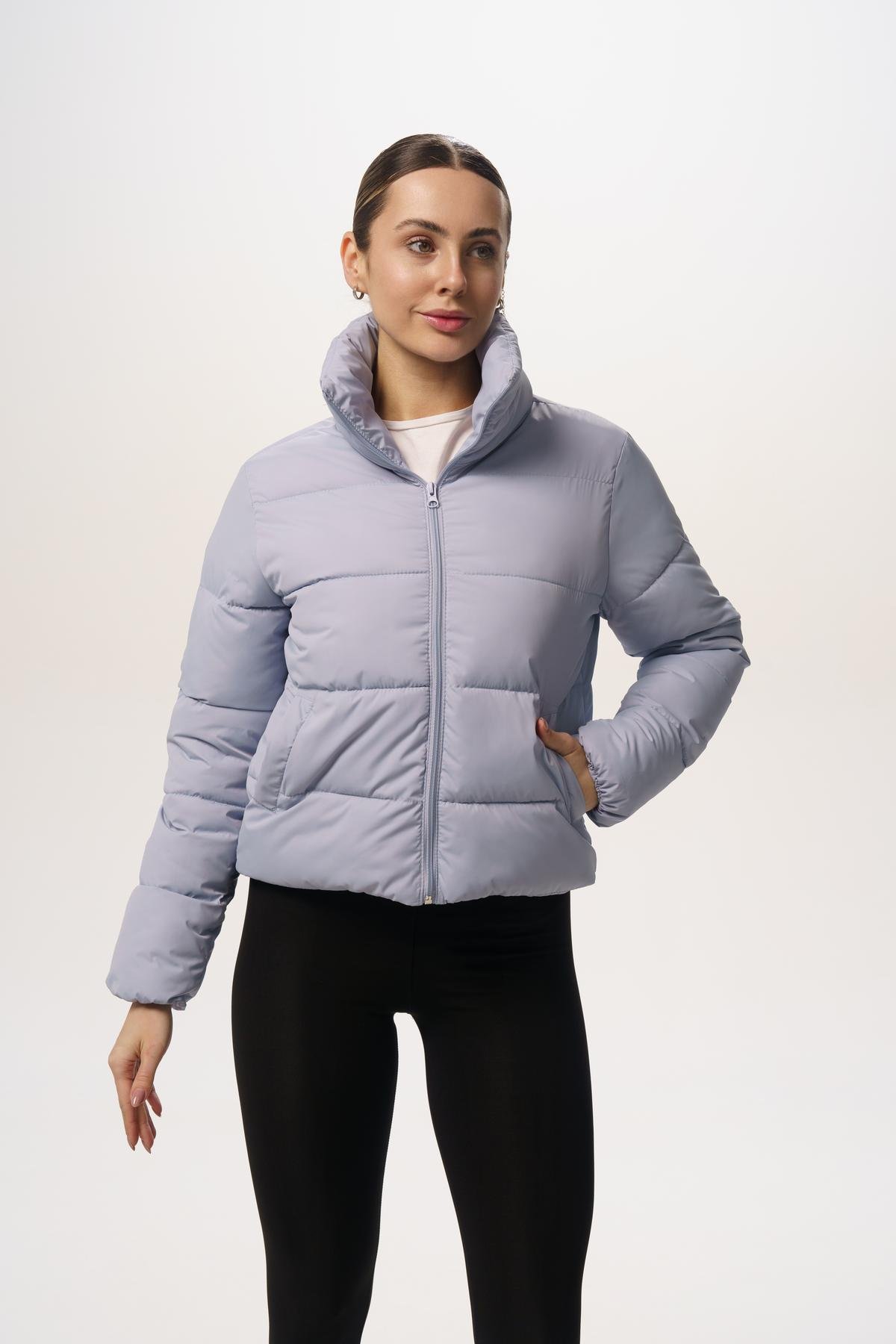 Куртка жіноча коротка Intruder Lolita весняно-осіння M-L Блакитний (1614676979/5/2) - фото 1 Куртка жіноча коротка Intruder Lolita весняно-осіння M-L Блакитний (1614676979/5/2) - фото 1