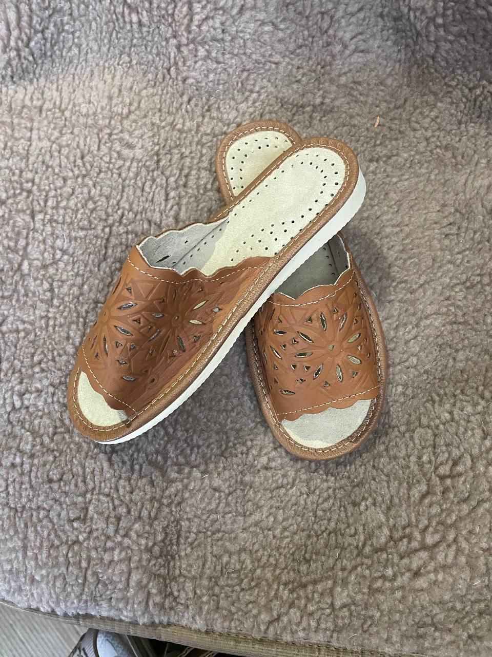 Капці домашні жіночі шкіряні Wojciak р. 41 Коричневий (11081-41)