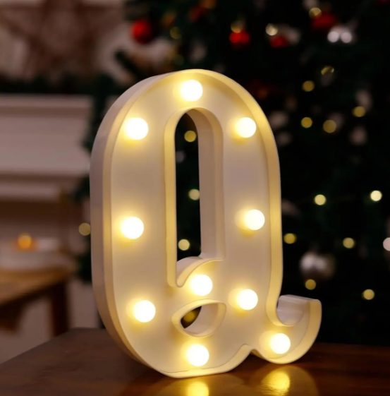 Літера з підсвіткою Q об'ємна маленька 21x17 см Білий (553110/16) Літера з підсвіткою Q об'ємна маленька 21x17 см Білий (553110/16)