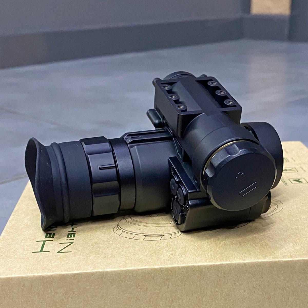 Монокуляр ночного видения Spina Optics NVG-10 цифровой крепление на шлем Пикатинни (244740) - фото 6