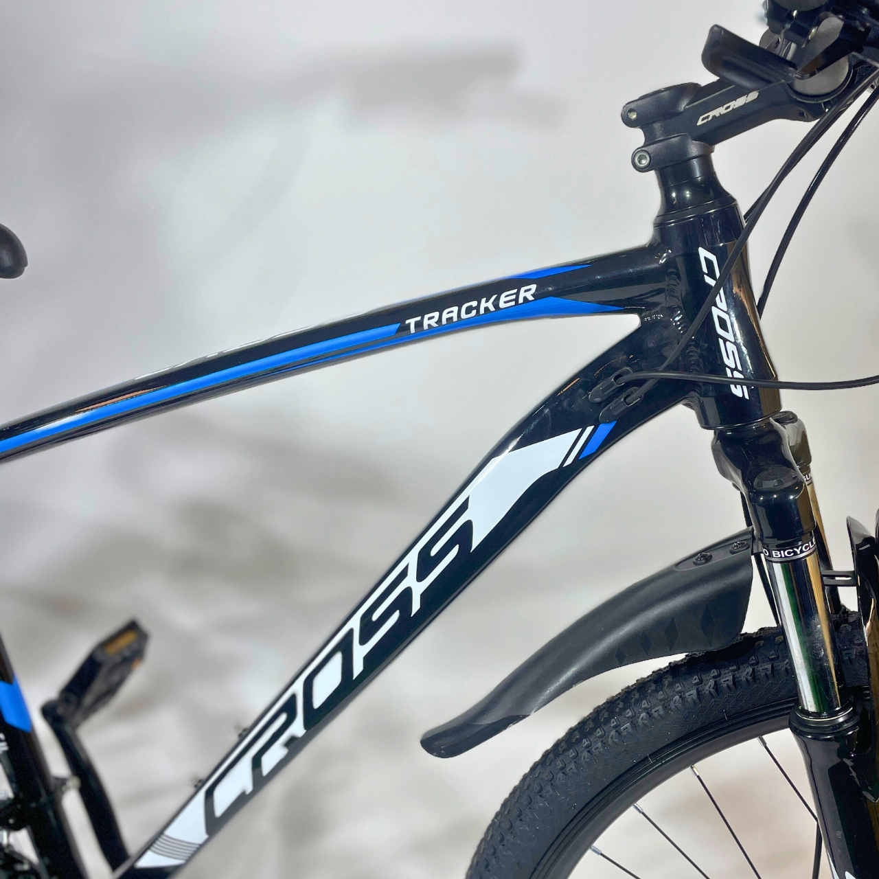 Велосипед гірський Cross Tracker 29" 18" 175-190 см Чорний/Синій (43d6aebb) - фото 4