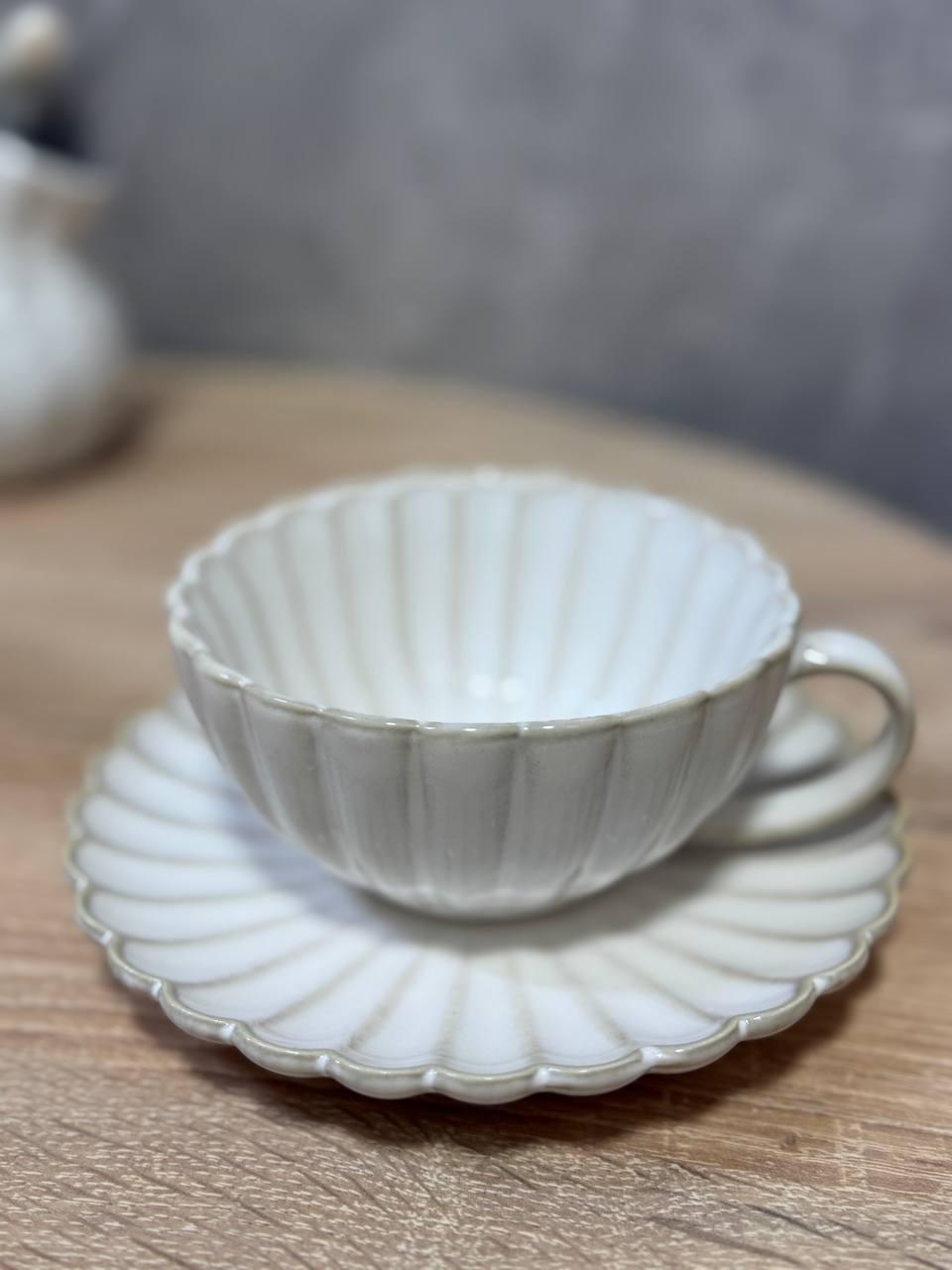 Чайный сервиз Elisey Элеганс керамический 250 мл 8 предметов Молочный (4009-009)