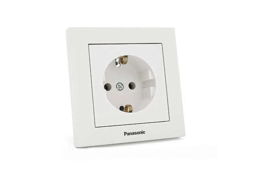 Розетка Panasonic KARRE PLUS 55 с заземлением Белый (35777456)