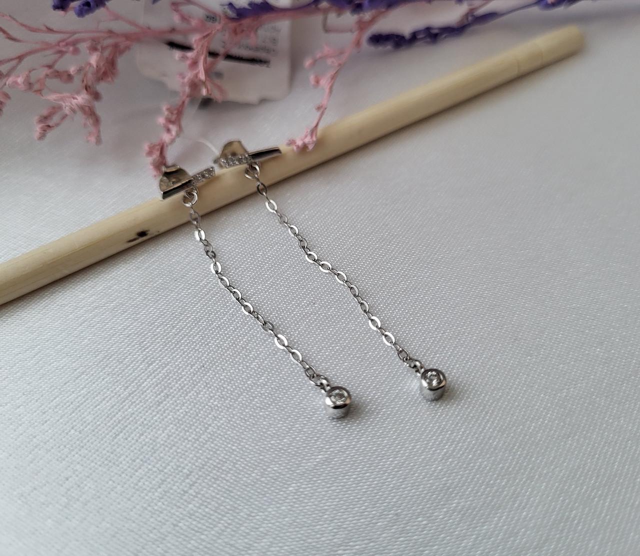 Гвоздики на фиксаторах с подвеской цепочкой серебро 925 пробы родированное 1,14 г (75160) Гвоздики на фиксаторах с подвеской цепочкой серебро 925 пробы родированное 1,14 г (75160)