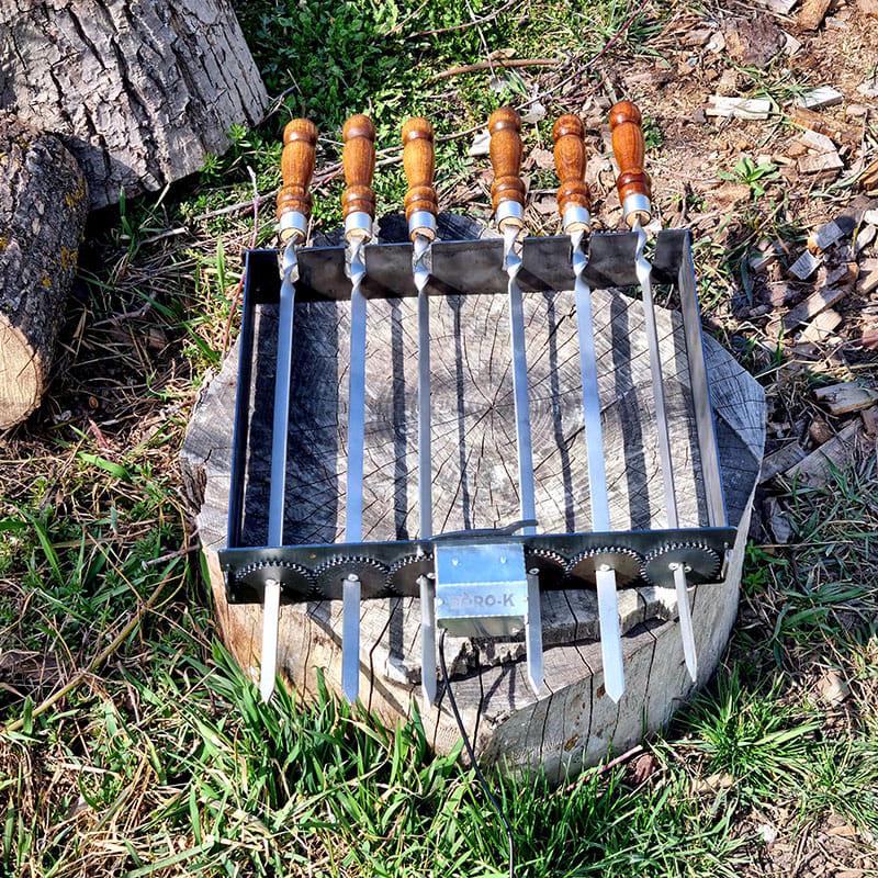 Автоматическая шашлычница на 10 шампуров питанием от павербанка