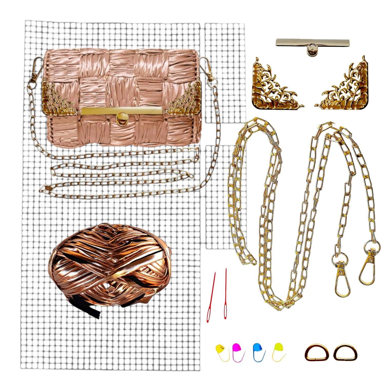 Набор для создания сумки из пластиковой канвы Золотая планка с поворотным замком с нитками металлик Золотисто-розовый (1543-42) - фото 2