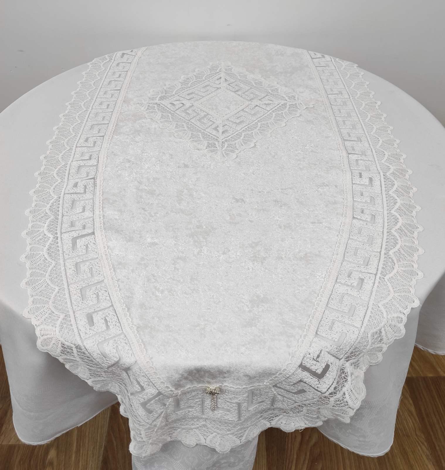 Дорожка велюровая с кружевом Acme 70x160 см Vefa Krem (CN13234)