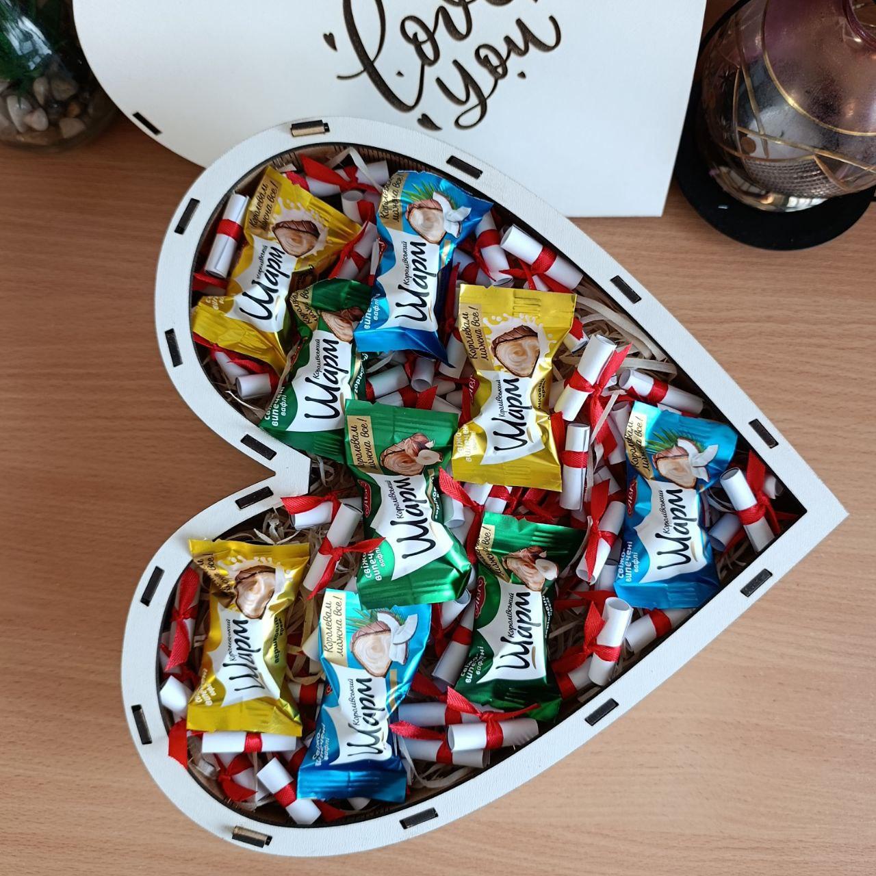 Подарочный набор из конфет и 101 причины Почему я тебя люблю для девушки на день влюбленных/8 марта/день рождения (ar274) - фото 4