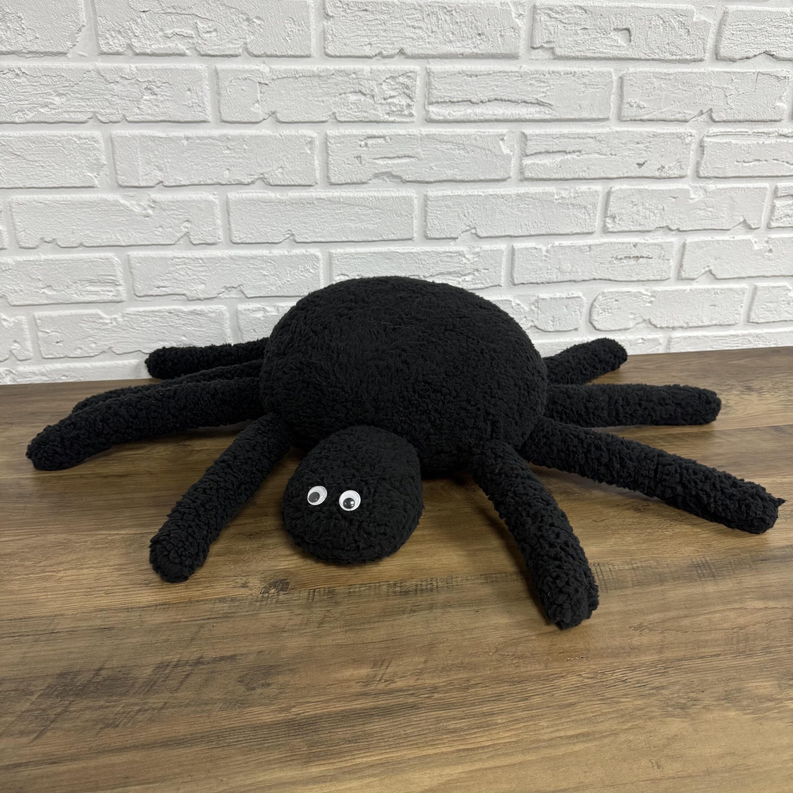 Подушка Comfort Home Паук меховая 45х35 см