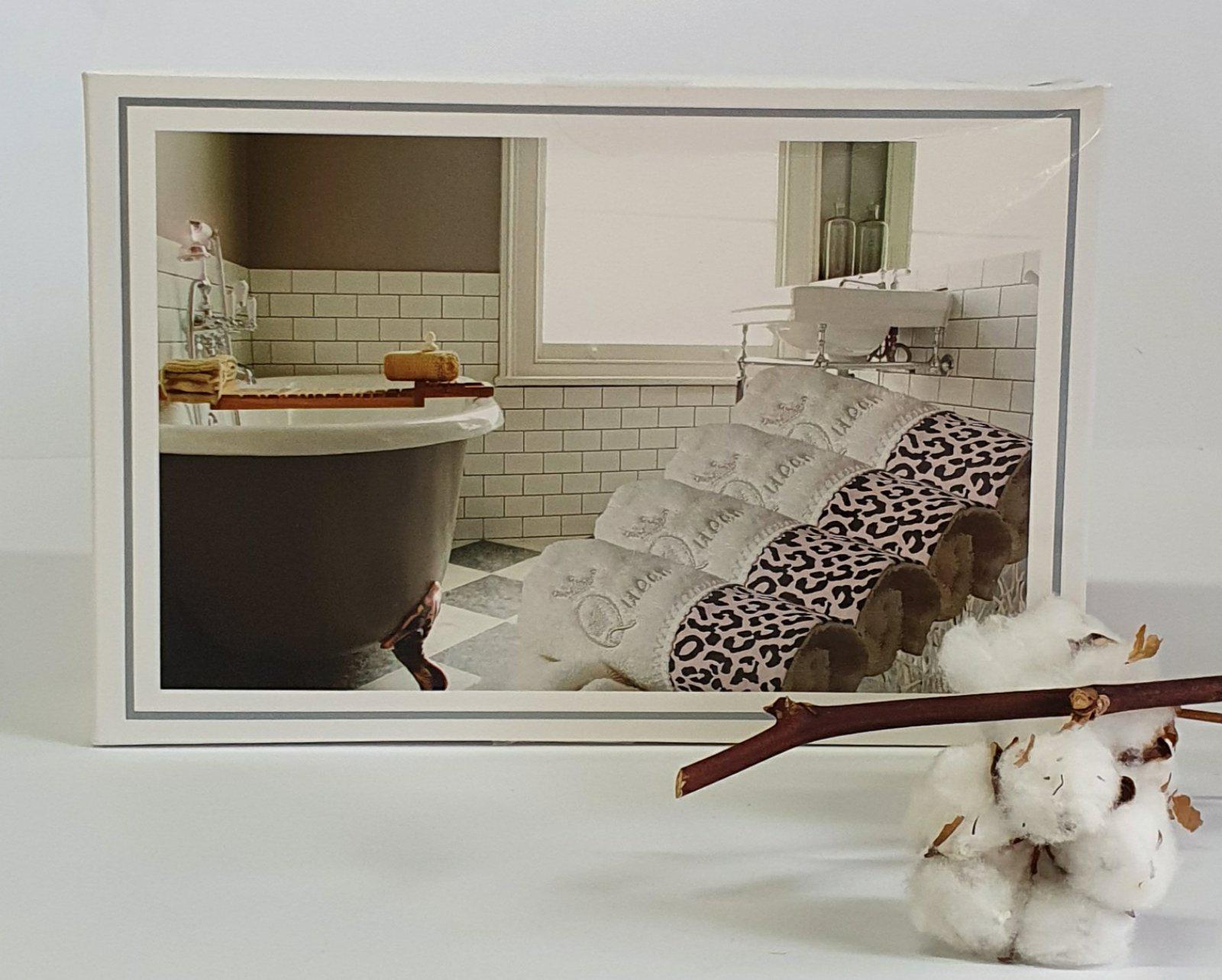 Полотенца Maison D'or 4 шт. Queen 30x50 Ecru Dark Lilac (CN3879) - фото 2 Полотенца Maison D'or 4 шт. Queen 30x50 Ecru Dark Lilac (CN3879) - фото 2