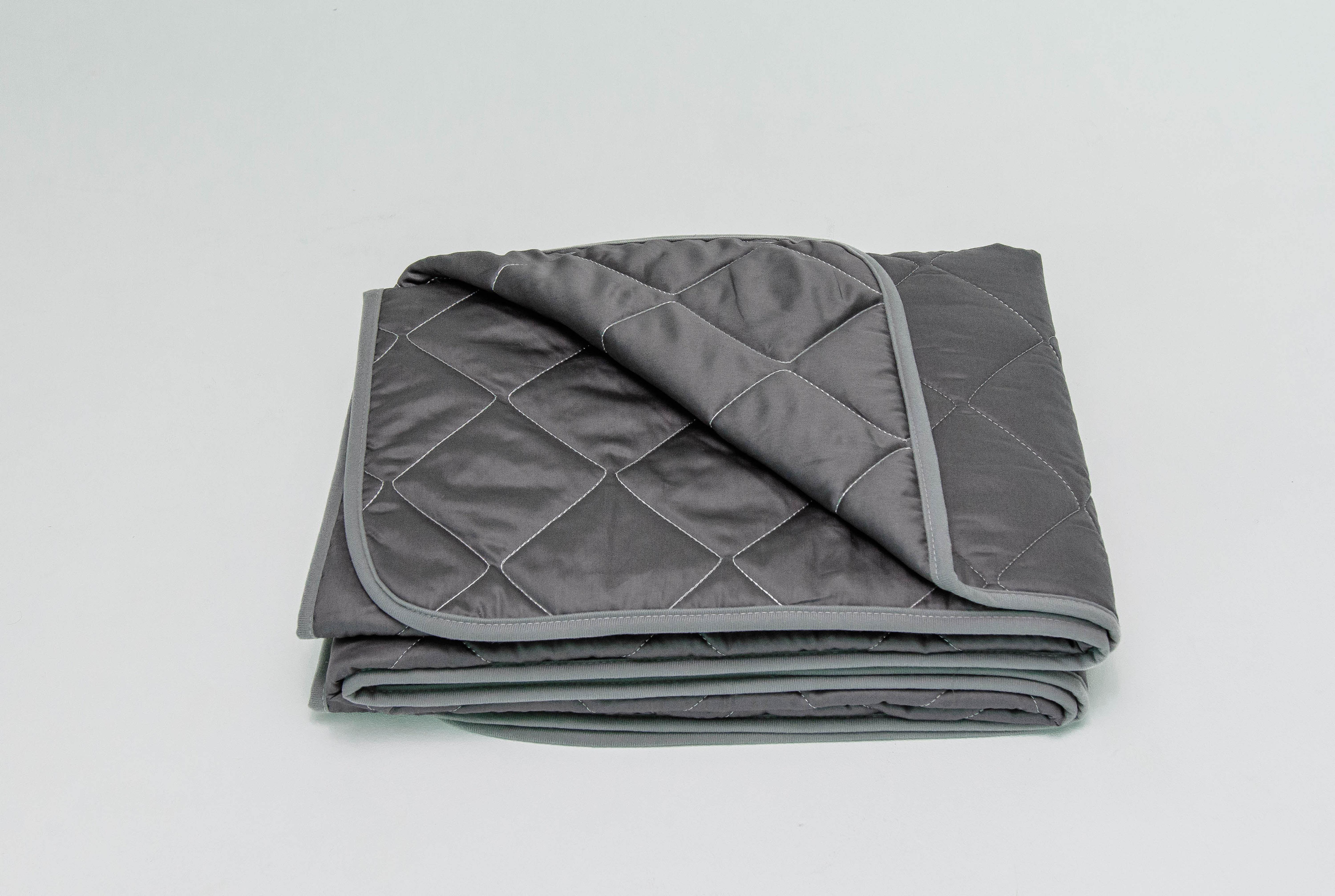 Ковдра з овечої вовни мериносів MERINO літня сатин 160х200 см Графітовий (HLZ245SGS) - фото 3 Ковдра з овечої вовни мериносів MERINO літня сатин 160х200 см Графітовий (HLZ245SGS) - фото 3