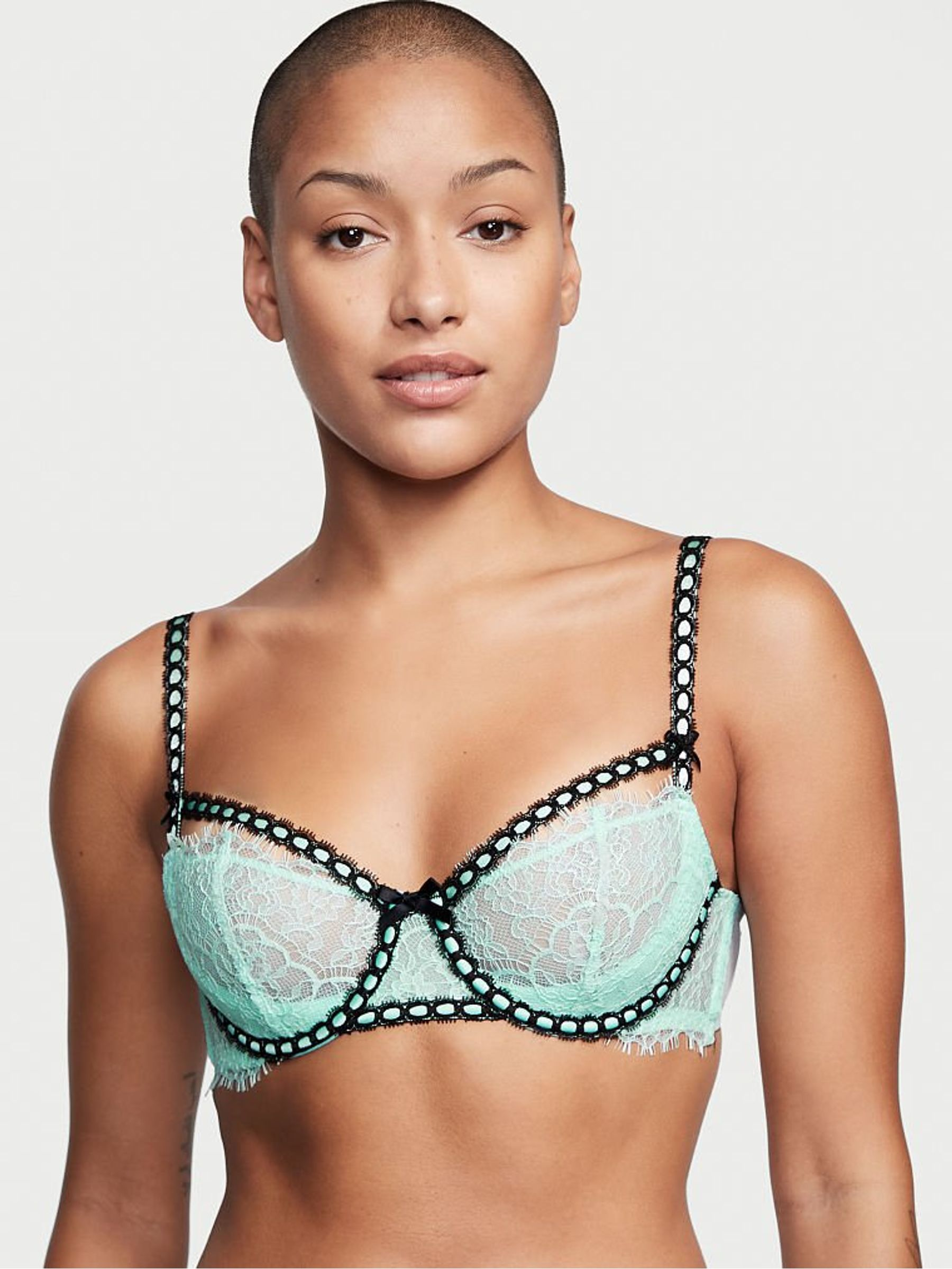 Бюстгальтер мереживний без пуш ап Victoria's Secret Dream Angels Lace Unlined Balcony Bra 80B Блакитний (20159920)