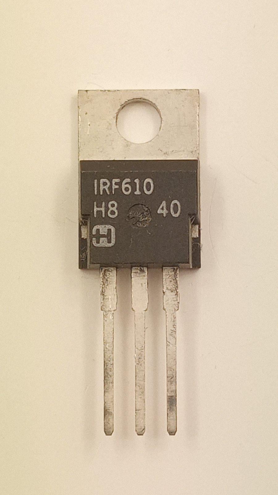 Транзистор IRF610 (07076)
