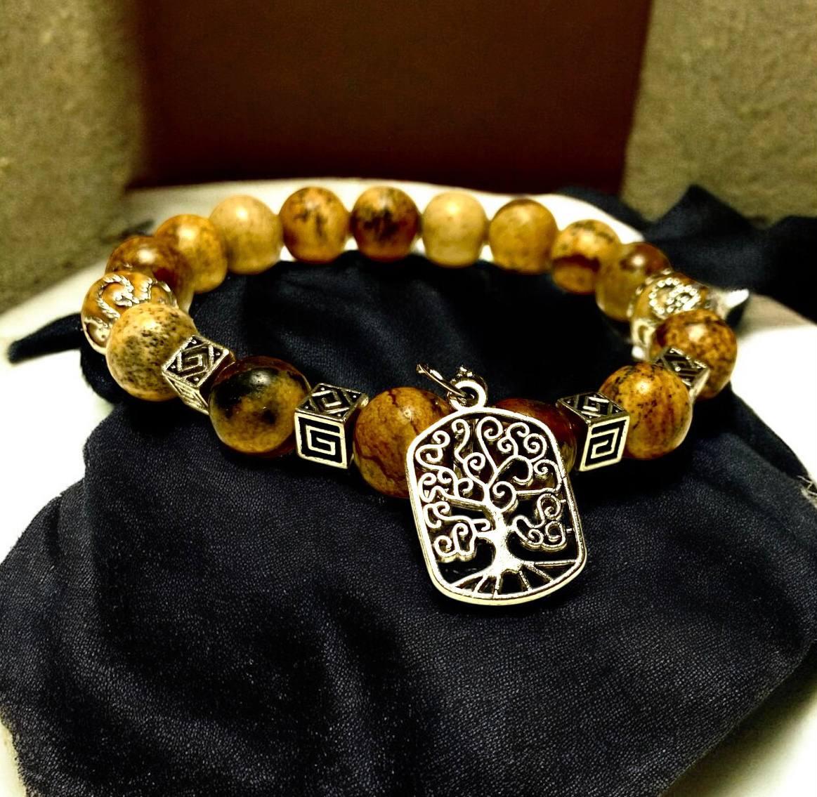 Браслет LITAURS из натурального камня яшма d 10 мм и металлической подвеской дерево жизни L 18-21 см (250907-1)