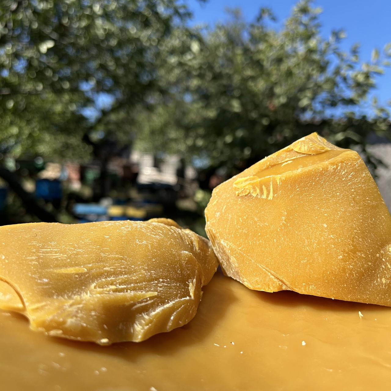 Воск пасечный 1 кг (1656974826)