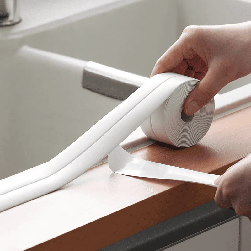 Стрічка для бордюрів самоклейка водонепроникна 3,2 м (3968) - фото 2 Стрічка для бордюрів самоклейка водонепроникна 3,2 м (3968) - фото 2