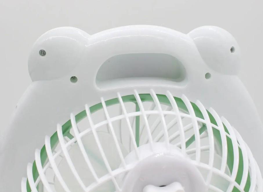 Вентилятор настільний міні від мережі Зелений (177) - фото 2 Вентилятор настільний міні від мережі Зелений (177) - фото 2