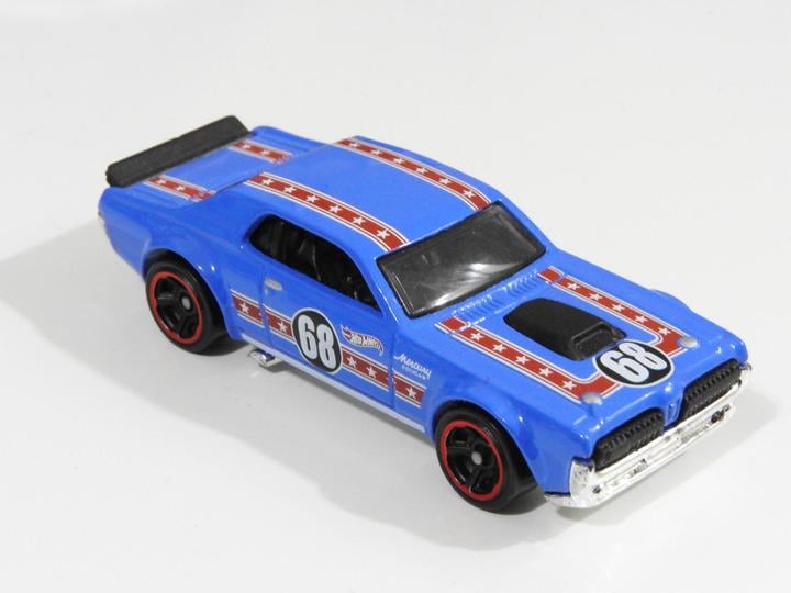 Игрушка машина Праздник скорости Hot Wheels (GRT01)