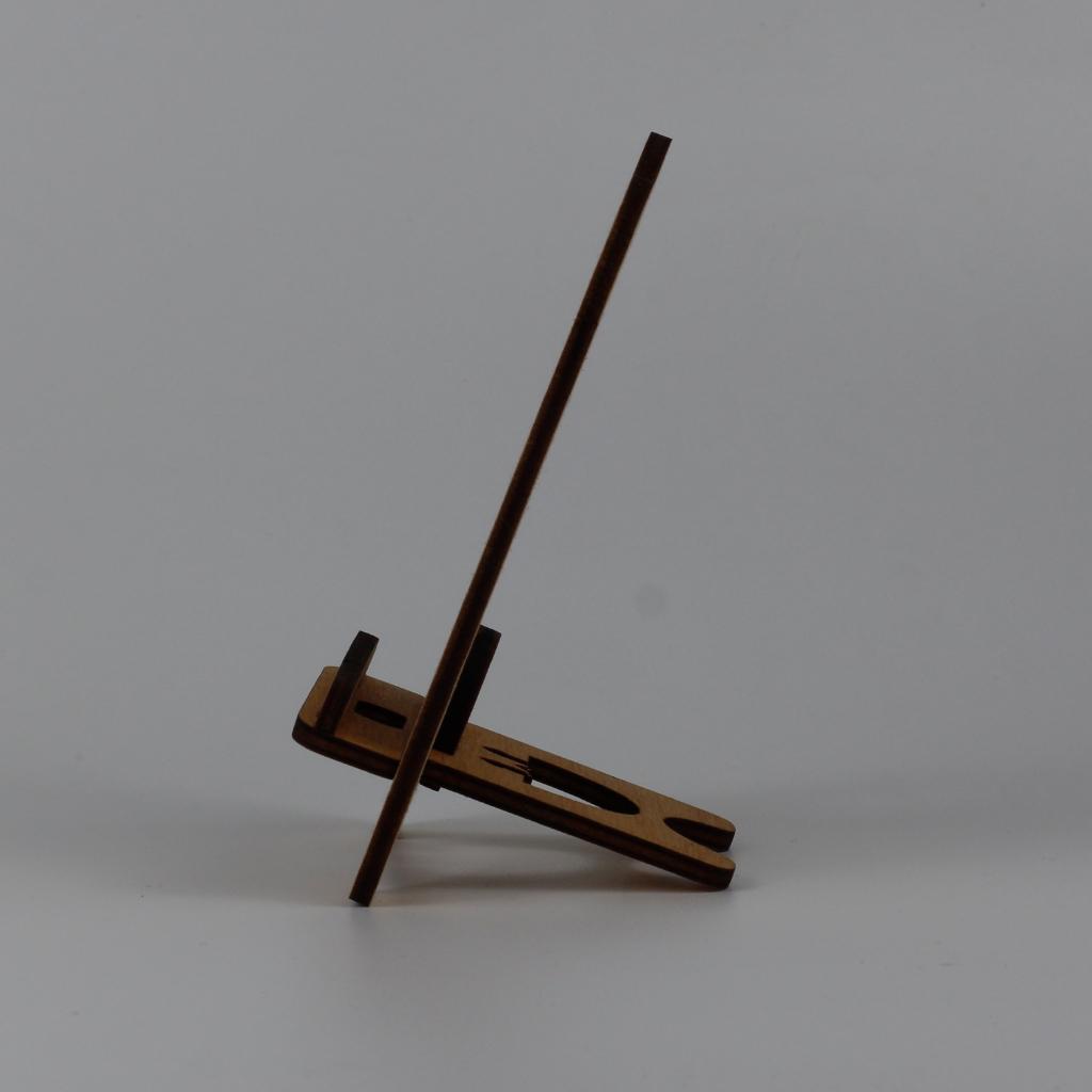 Підставка-тримач для телефону з дерева 10 (03020027) - фото 5 Підставка-тримач для телефону з дерева 10 (03020027) - фото 5