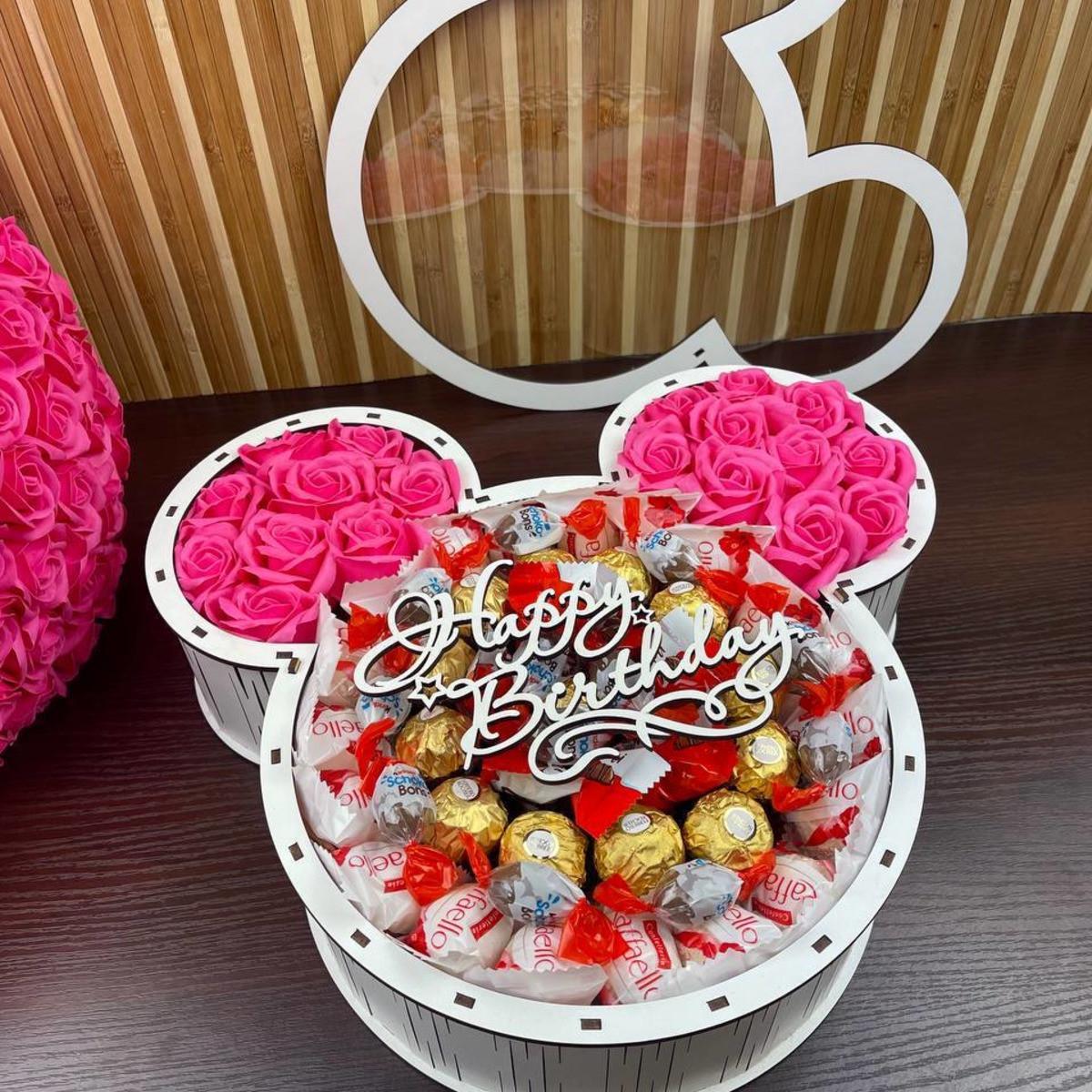 Подарочный бокс с конфетами для девушки на праздник (box166)