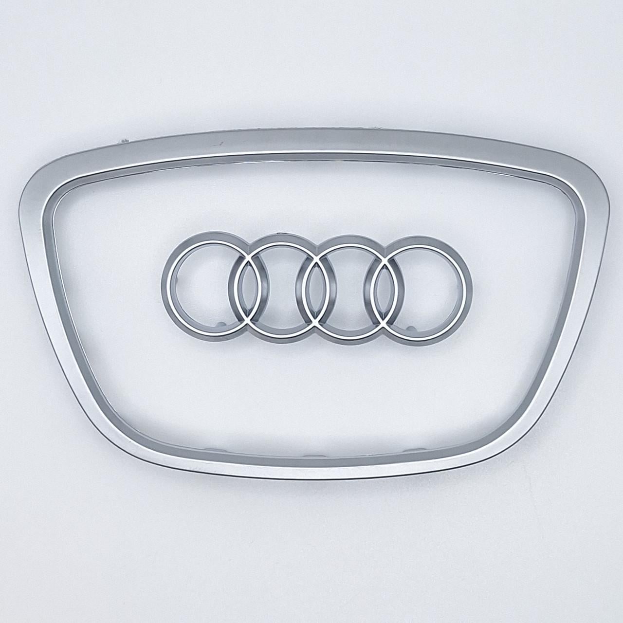 Эмблема руля Audi 112х67х4 мм Хром матовый (2325790137)