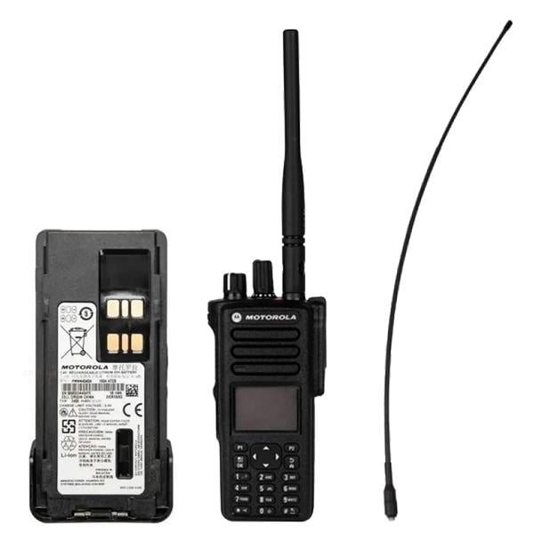 Комплект цифровой радиостанции Motorola MotoTRBO DP4800e VHF AES-256 шифрование 1 аккумулятор 47 см - фото 1